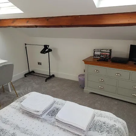 Vakantiehuis On Windermere, Stunning For 2 With Lake View *