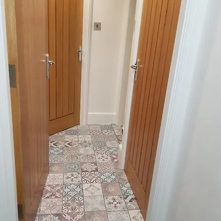 Casa de Férias On Windermere, Stunning For 2 With Lake View Bowness-on-Windermere