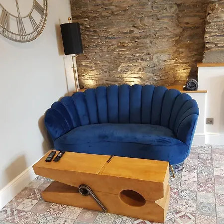 On Windermere, Stunning For 2 With Lake View Casa de Férias